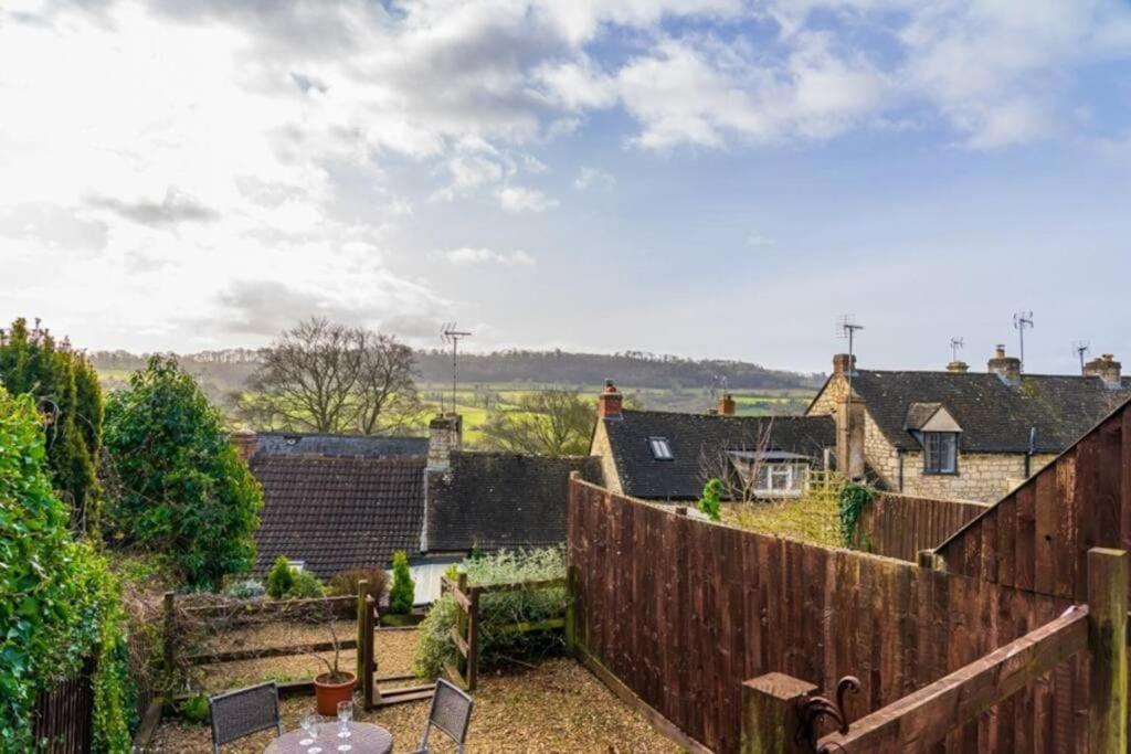 Teasel Cross Cottage, Painswick Страуд Екстер'єр фото
